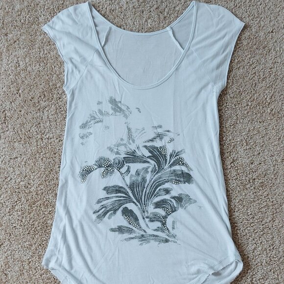 Baby Blue Floral Metallic Print Top - Picture 2 of 8